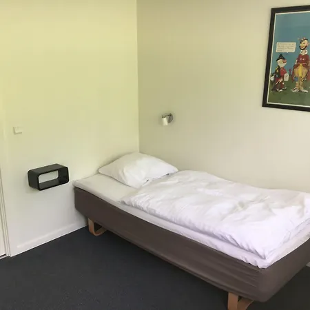 Shell Hotel