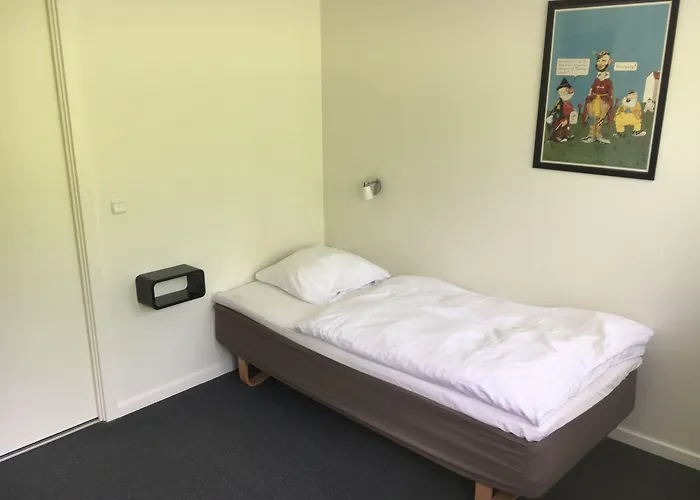 Shell Hotel