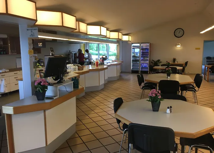Shell Hotel Stovring